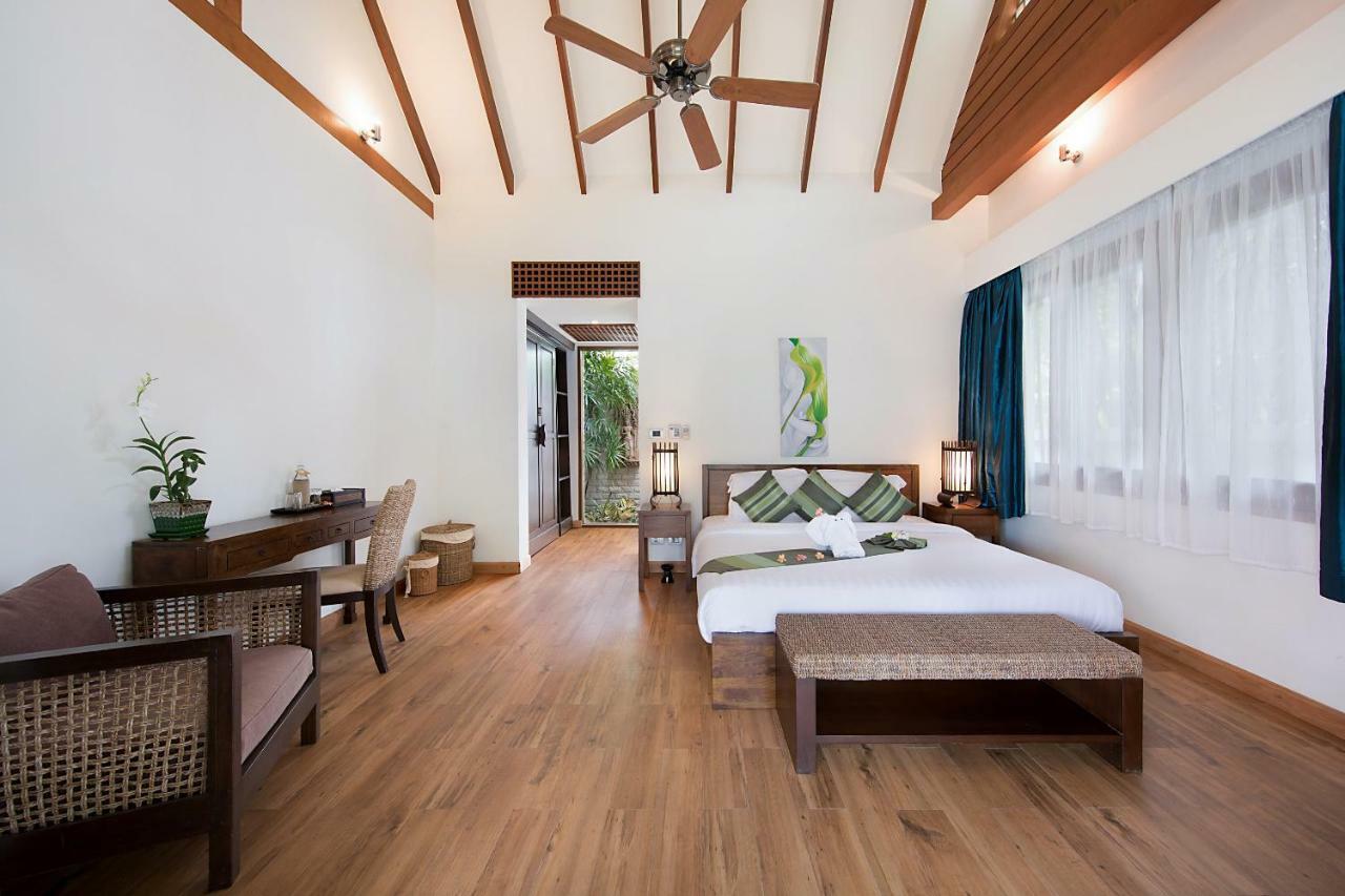 Villa Baan Chao Lay Lipa Noi Exterior foto