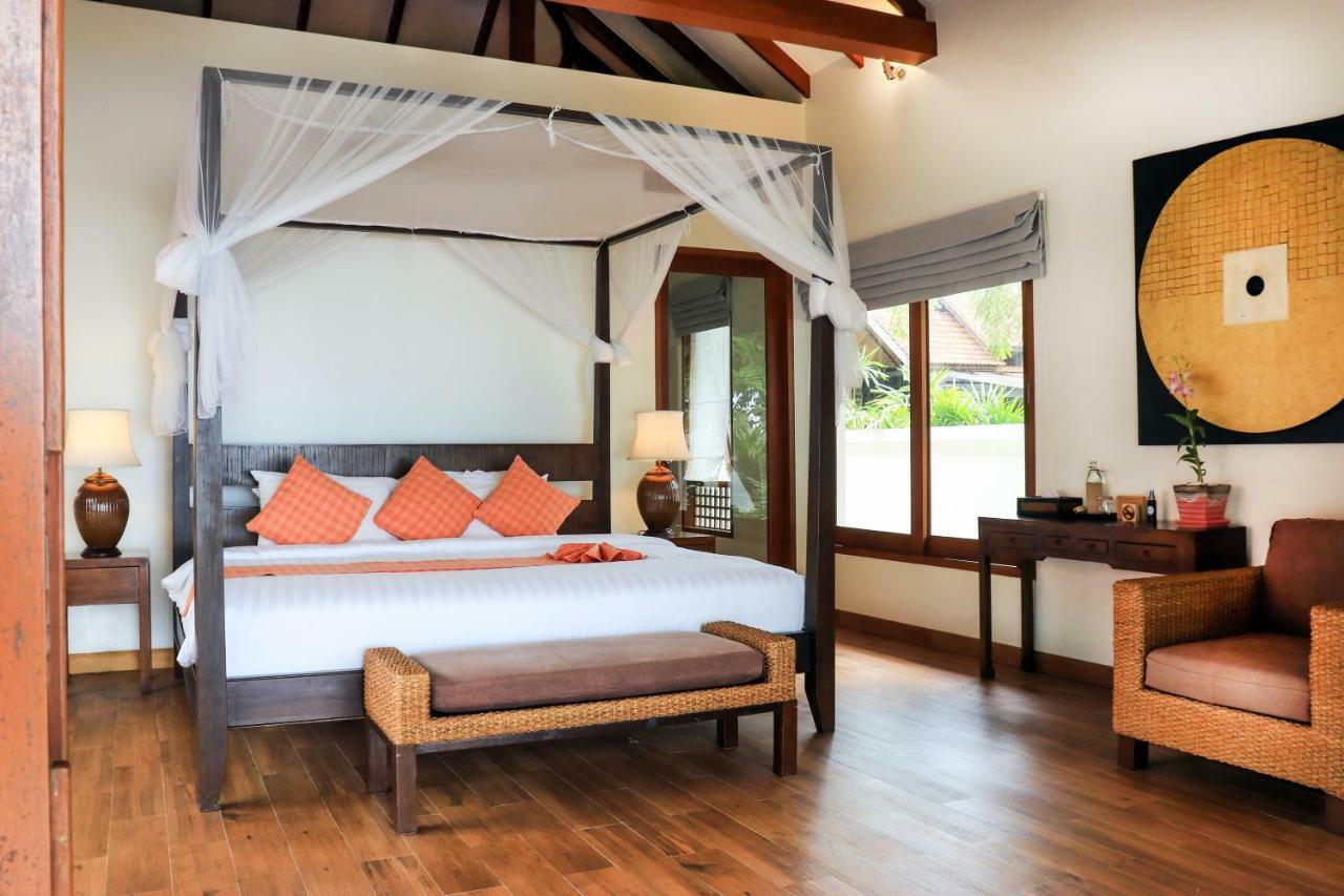 Villa Baan Chao Lay Lipa Noi Exterior foto
